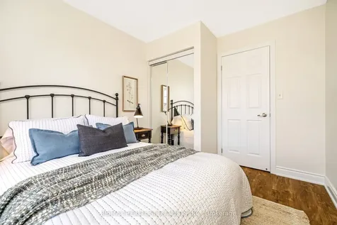 3032 Drumloch Avenue Oakville ON L6M 5H8