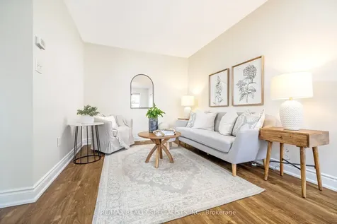 3032 Drumloch Avenue Oakville ON L6M 5H8