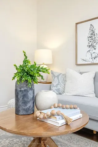 3032 Drumloch Avenue Oakville ON L6M 5H8
