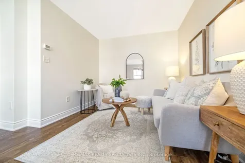 3032 Drumloch Avenue Oakville ON L6M 5H8