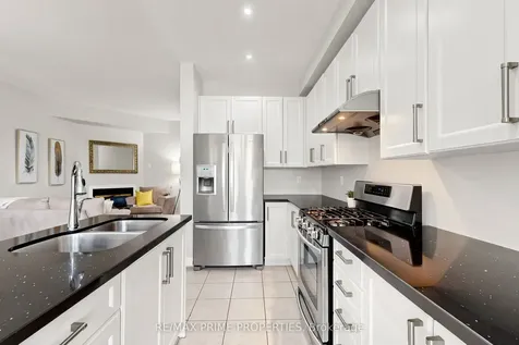 68 Harbourtown Crescent Brampton ON L6V 4P5