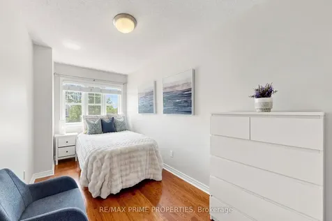 68 Harbourtown Crescent Brampton ON L6V 4P5