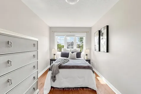 68 Harbourtown Crescent Brampton ON L6V 4P5