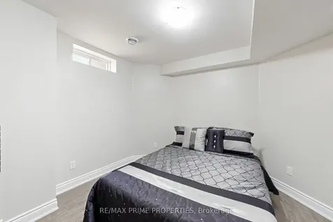 68 Harbourtown Crescent Brampton ON L6V 4P5