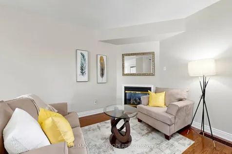 68 Harbourtown Crescent Brampton ON L6V 4P5
