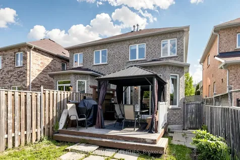 68 Harbourtown Crescent Brampton ON L6V 4P5