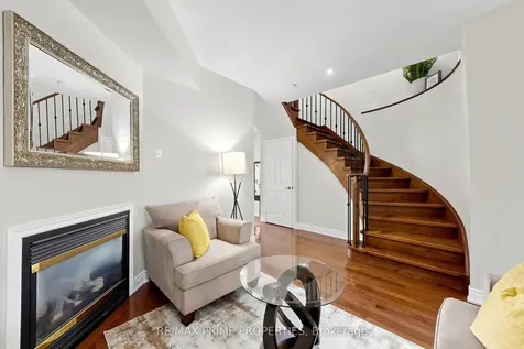 68 Harbourtown Crescent Brampton ON L6V 4P5
