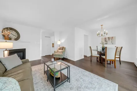 1270 Gainsborough Drive Oakville ON M9A 0E1