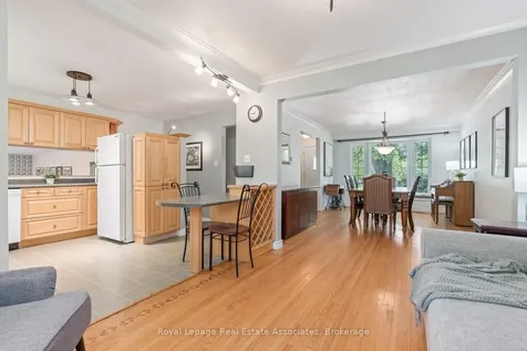 17 Metcalfe Court Halton Hills ON L7G 4N7