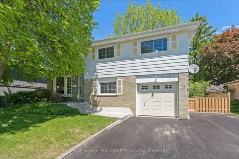 17 Metcalfe Court Halton Hills ON L7G 4N7
