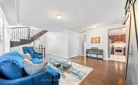 9 Fringetree Road Brampton ON L6R 0B6