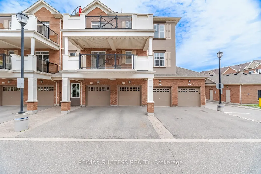 269 Georgian Drive Oakville ON L6H 0L1