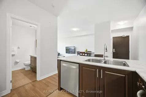 269 Georgian Drive Oakville ON L6H 0L1