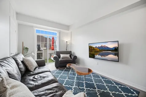 269 Georgian Drive Oakville ON L6H 0L1