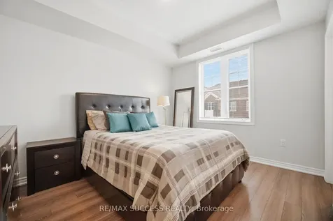 269 Georgian Drive Oakville ON L6H 0L1
