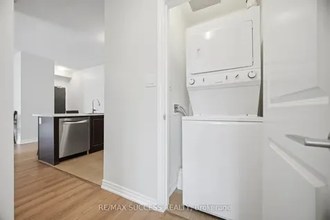 269 Georgian Drive Oakville ON L6H 0L1