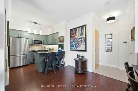 58 Marine Parade Drive Toronto ON M8V 4G1