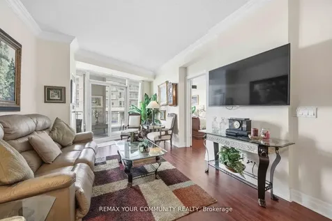 58 Marine Parade Drive Toronto ON M8V 4G1