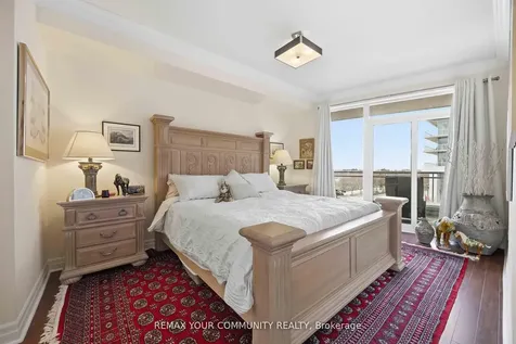 58 Marine Parade Drive Toronto ON M8V 4G1