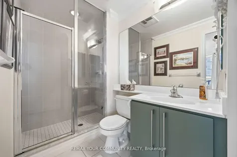 58 Marine Parade Drive Toronto ON M8V 4G1