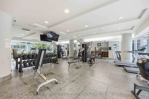 58 Marine Parade Drive Toronto ON M8V 4G1