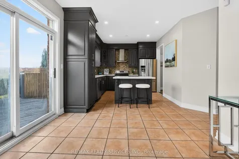 47 Upper Highlands Drive Brampton ON L6Z 4V9