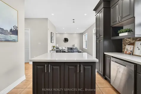 47 Upper Highlands Drive Brampton ON L6Z 4V9