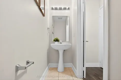 47 Upper Highlands Drive Brampton ON L6Z 4V9