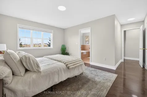 47 Upper Highlands Drive Brampton ON L6Z 4V9