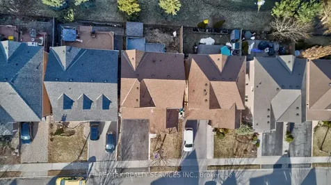 47 Upper Highlands Drive Brampton ON L6Z 4V9