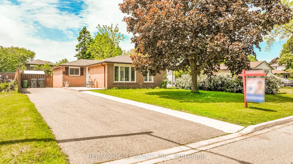 29 Duke Road Brampton ON L6T 3J9