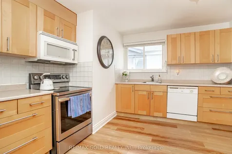 29 Duke Road Brampton ON L6T 3J9