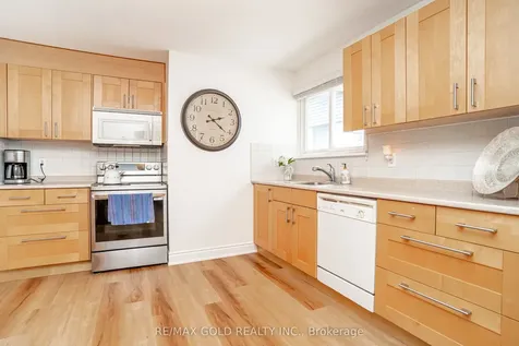 29 Duke Road Brampton ON L6T 3J9