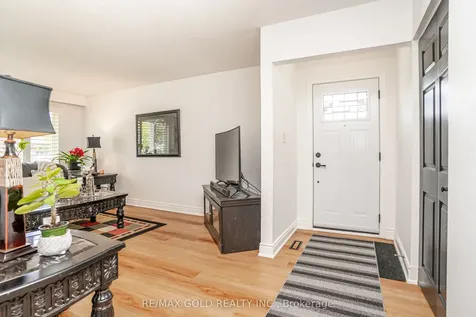 29 Duke Road Brampton ON L6T 3J9