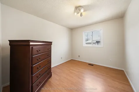 4579 Tribal Court Mississauga ON L4Z 2R1
