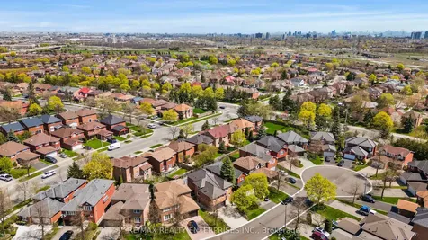 4579 Tribal Court Mississauga ON L4Z 2R1