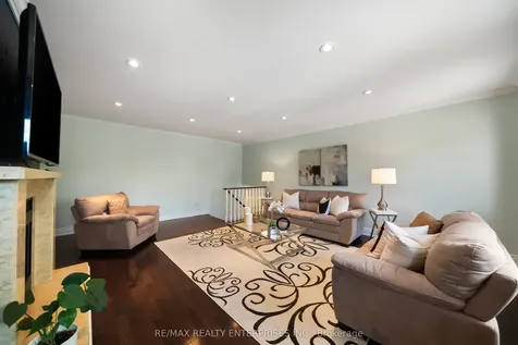 4579 Tribal Court Mississauga ON L4Z 2R1