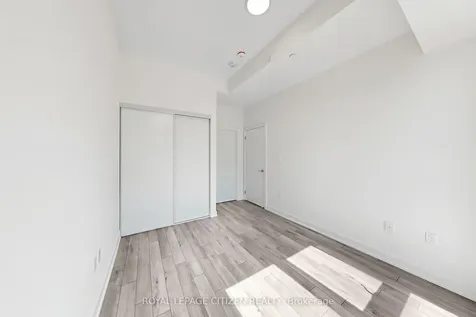 1005 Dundas Street Oakville ON L6H 7E8