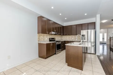 63 Vezna Crescent Brampton ON L6X 5K5