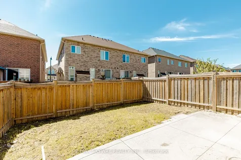 63 Vezna Crescent Brampton ON L6X 5K5