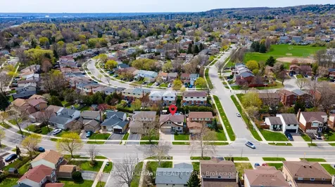 2474 Cavendish Drive Burlington ON L7P 3T8
