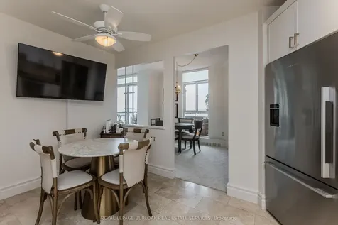 5250 Lakeshore Road Burlington ON L7L 5L2