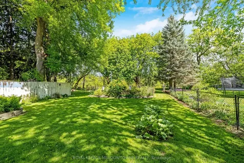 101 King Street Halton Hills ON L7G 2G8