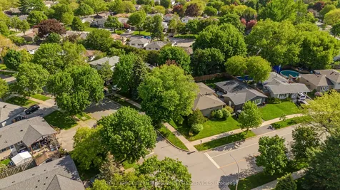 3118 Centennial Drive Burlington ON L7M 1B9