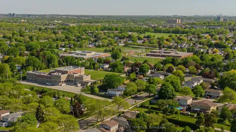 3118 Centennial Drive Burlington ON L7M 1B9