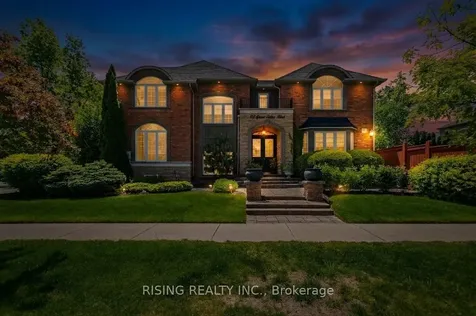 112 Great Lakes Boulevard Oakville ON L6L 6W5