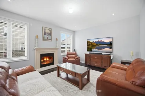 39 Templehill Road Brampton ON L6R 3S6