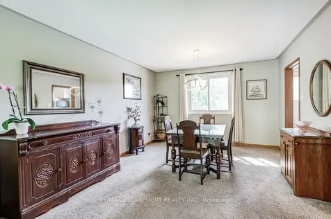 633 Sheraton Road Burlington ON L7L 4B3