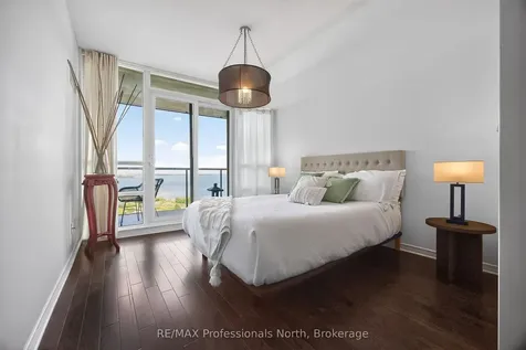 2230 Lake Shore Boulevard W Toronto ON M8V 0B2