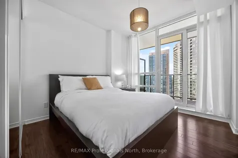 2230 Lake Shore Boulevard W Toronto ON M8V 0B2